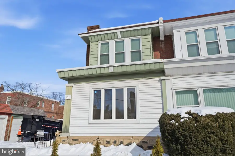 951 Wakeling St, Philadelphia, PA 19124 - #2
