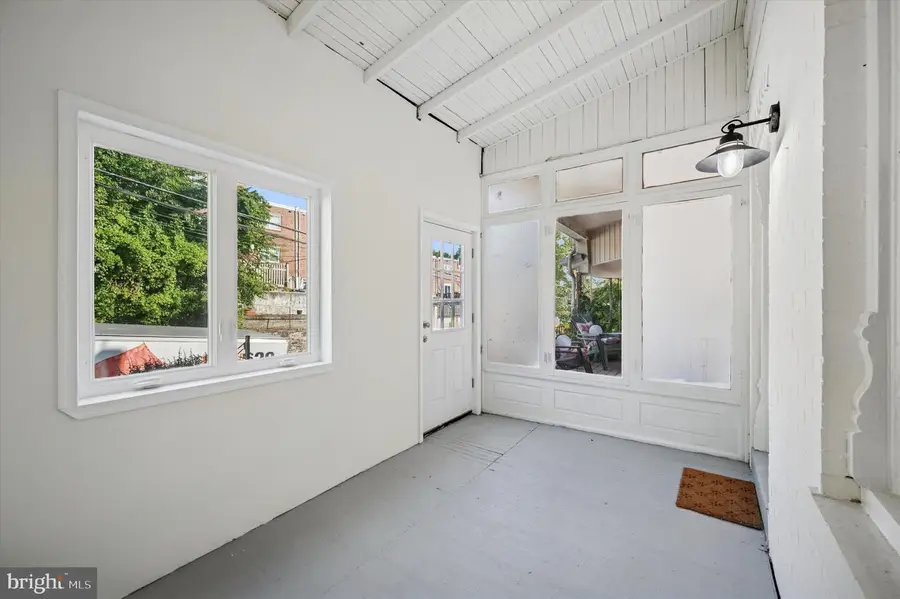 610 Martin St, Philadelphia, PA 19128 - #2