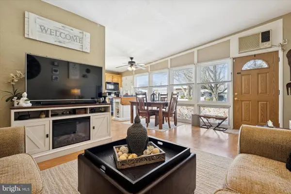 9333 Rising Sun Ave, PHILADELPHIA, PA 19115