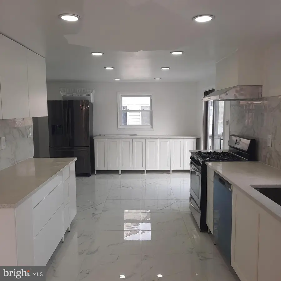 1984 King Arthur Rd, Philadelphia, PA 19116 - #2