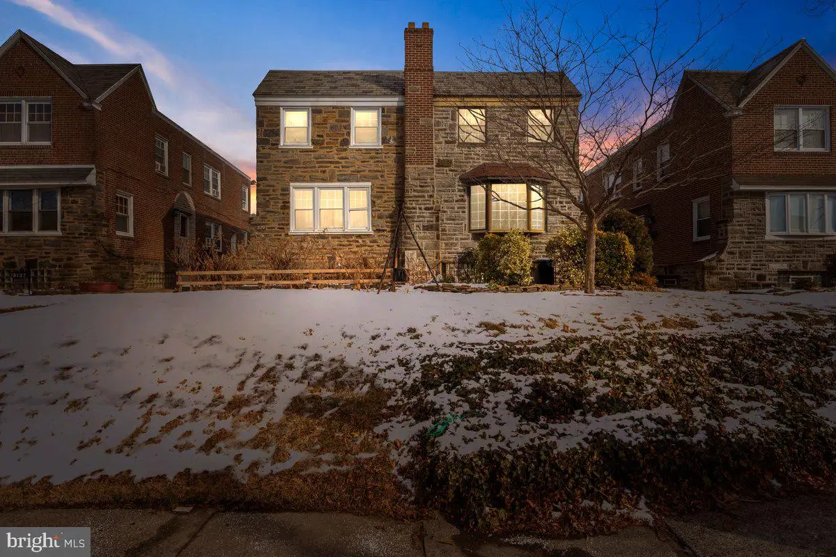 3131 Teesdale St, Philadelphia, PA 19152 - #1