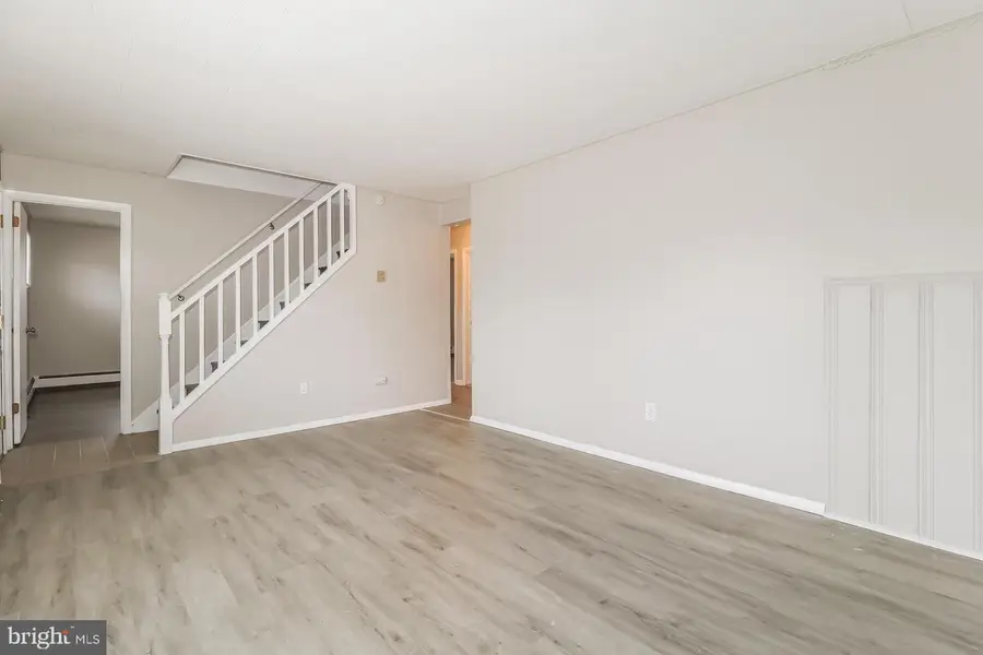 6944 Manti St, Philadelphia, PA 19128 - #3