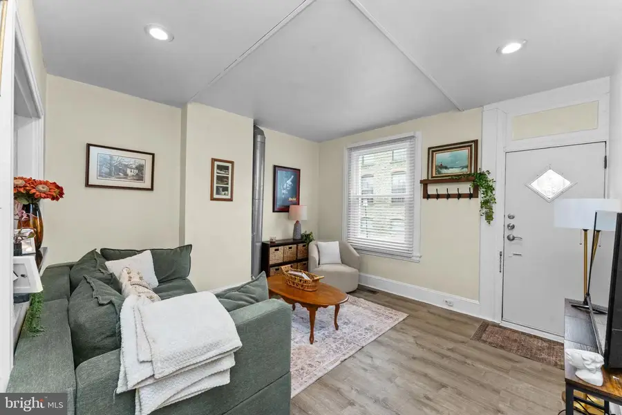 431 Shurs Ln, Philadelphia, PA 19128 - #3