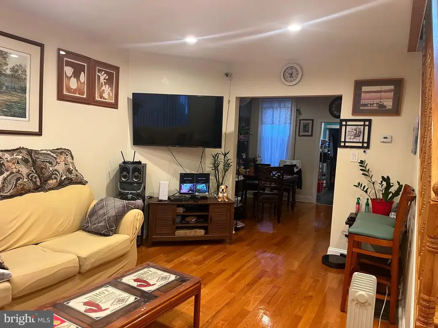 6133 Oakley St, Philadelphia, PA 19111 - Image #3