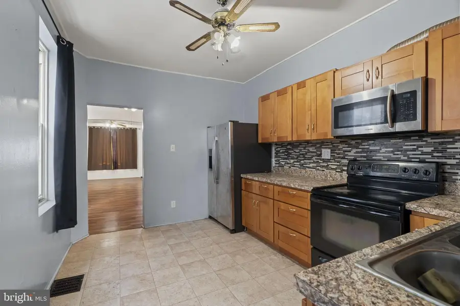 3112 Aramingo Ave, Philadelphia, PA 19134 - #2