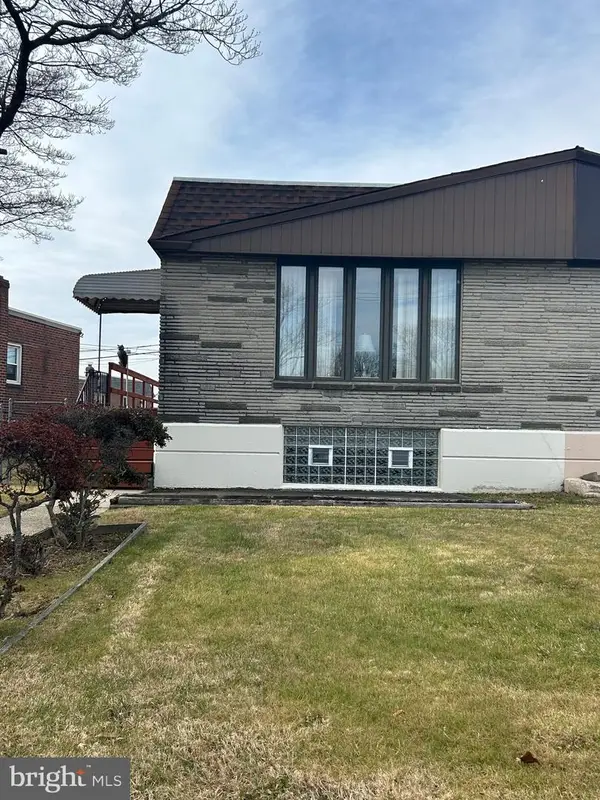 8572 Benton Ave, PHILADELPHIA, PA 19152