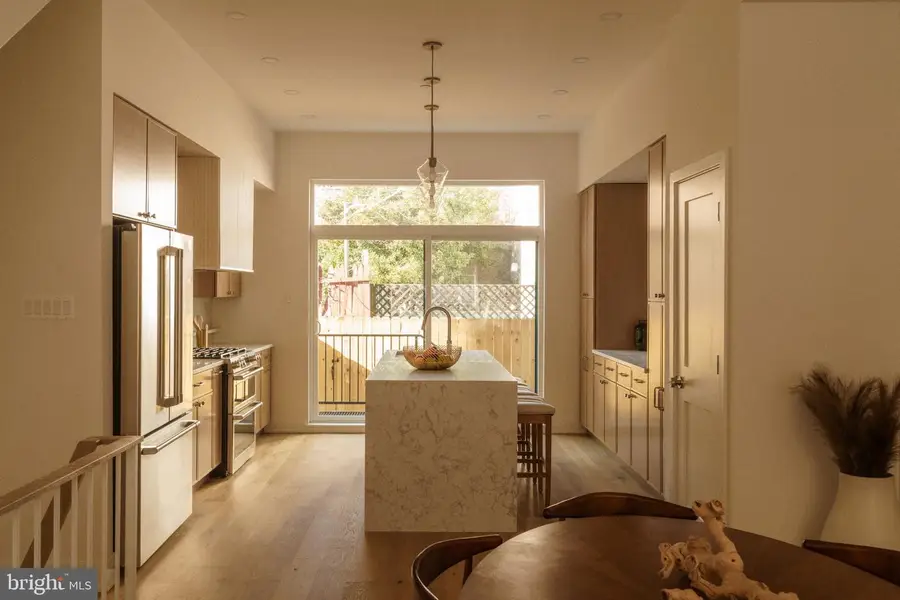 520 S 17th St, Philadelphia, PA 19146 - #2