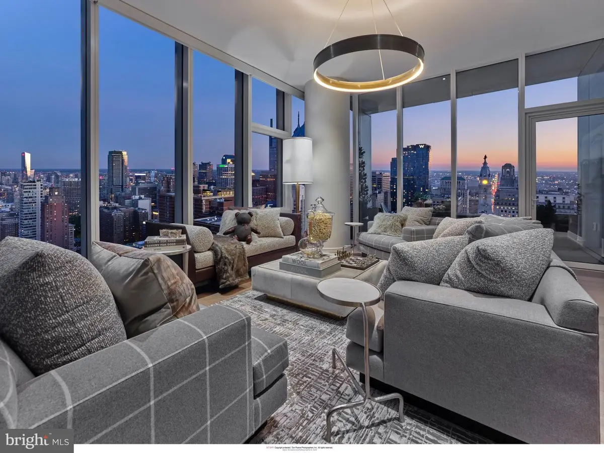 301 S Broad #4201, Philadelphia, PA 19107 - #1