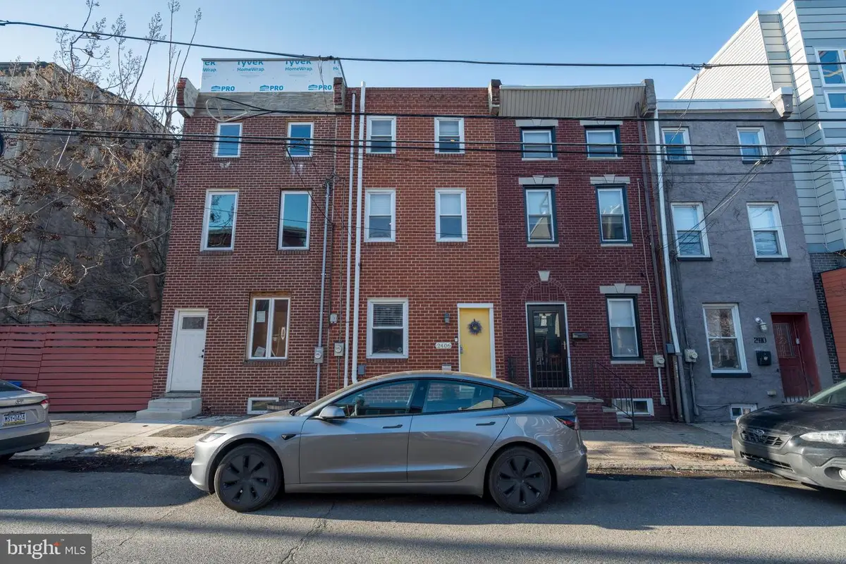 2406 Coral St, Philadelphia, PA 19125 - #1