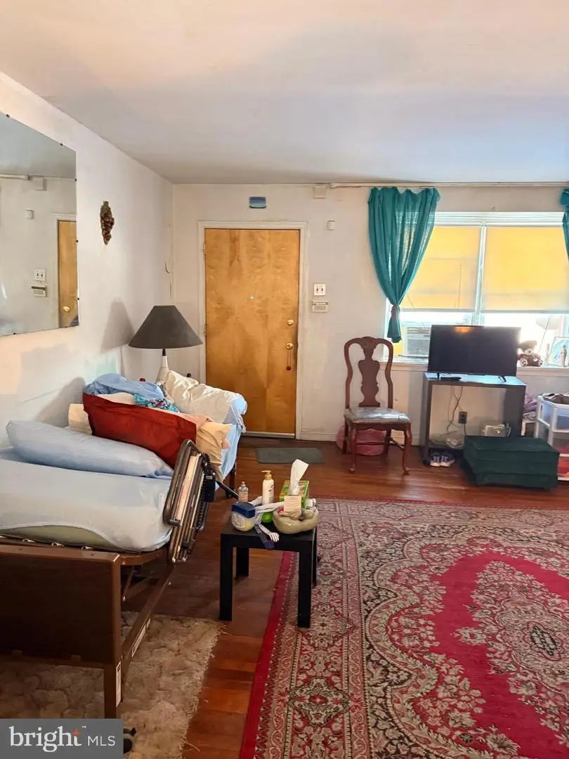 2114 Longshore Ave, Philadelphia, PA 19149 - Image #2