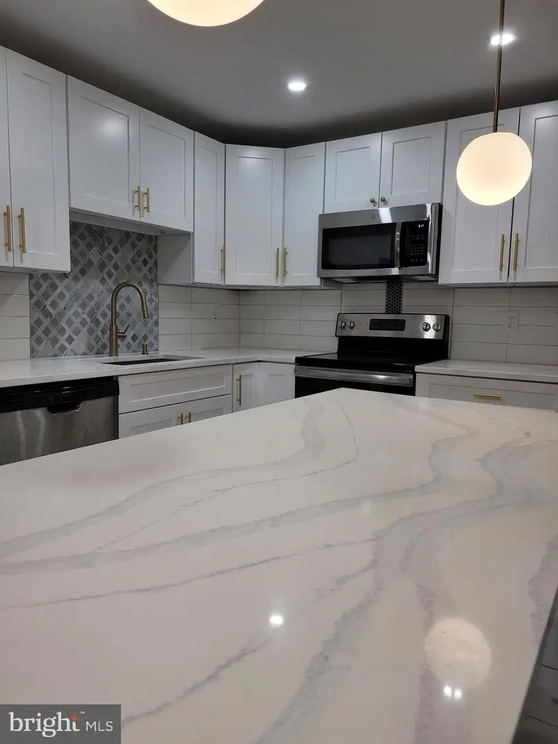 2502 Federal St, Philadelphia, PA 19146 - Image #2