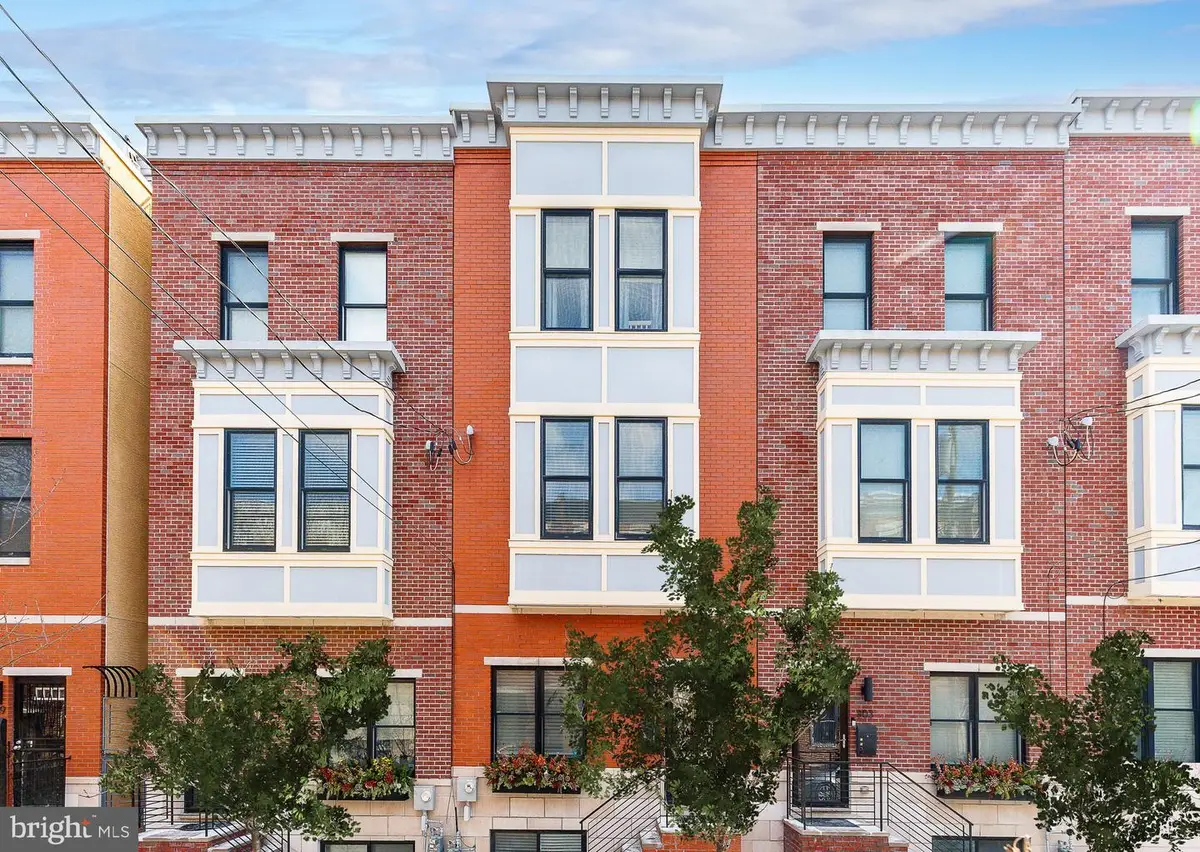 805 N Lecount St, Philadelphia, PA 19130 - Image #1