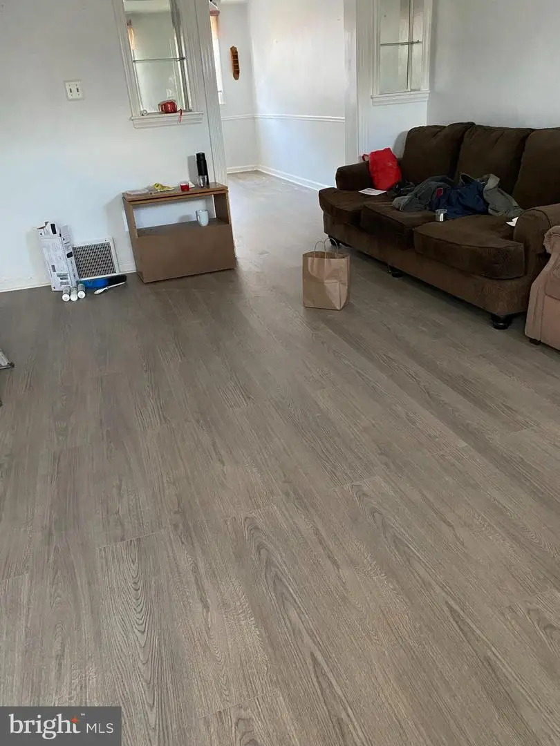 6345 Cardiff St, Philadelphia, PA 19149 - #2