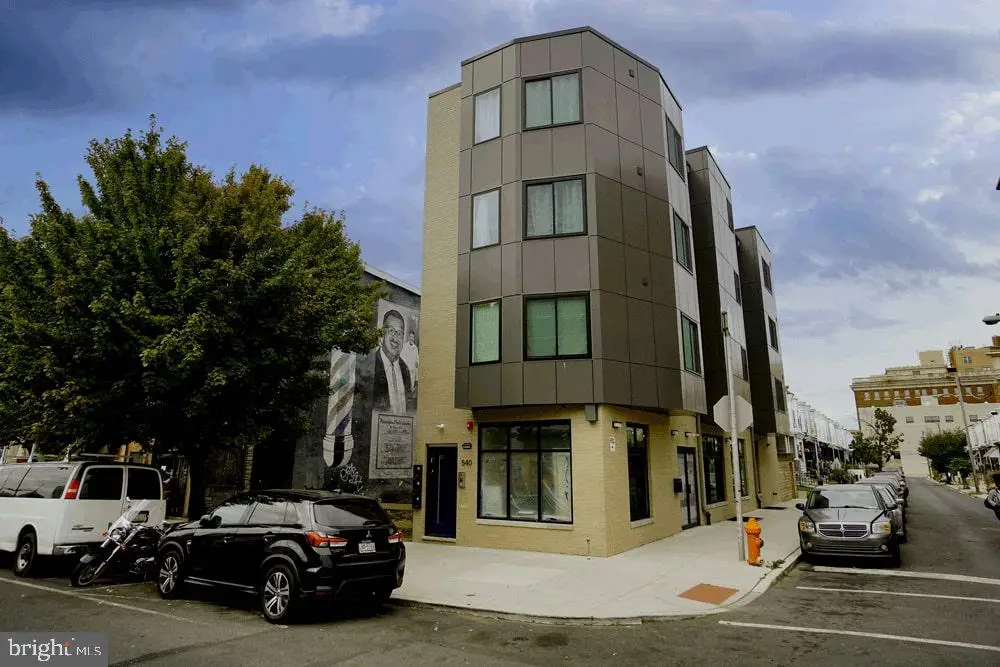 540 S 52nd St, Philadelphia, PA 19143 - #1