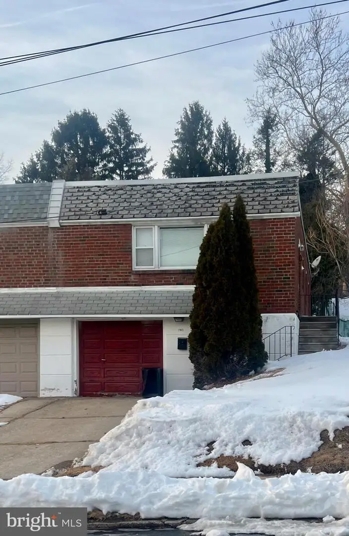 781 Livezey Ln, Philadelphia, PA 19128 - Image #1