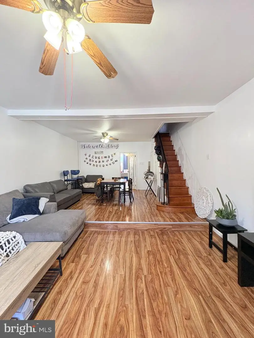 2033 S 9th St, Philadelphia, PA 19148 - Image #2