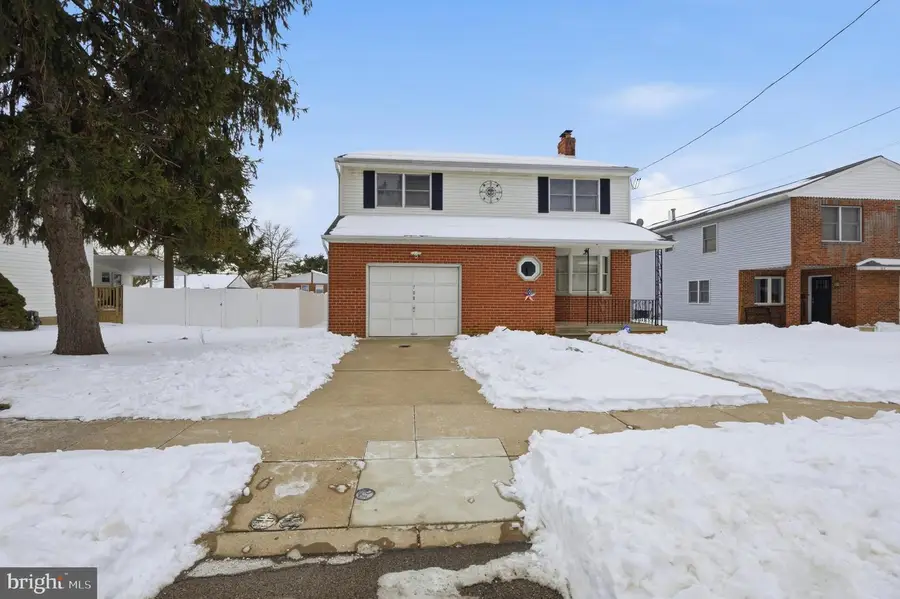 708 Hoffnagle St, Philadelphia, PA 19111 - #2