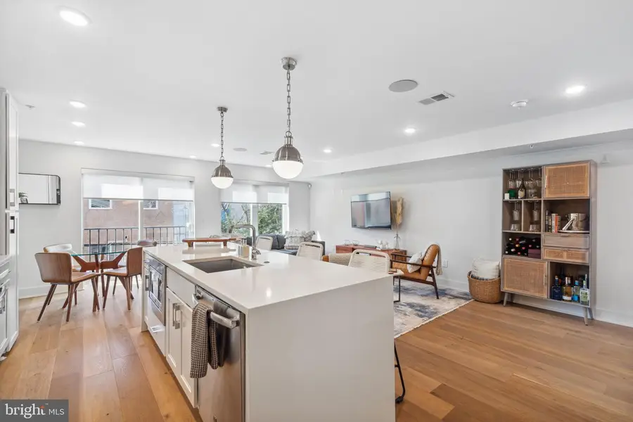 724 N 19th St #2, Philadelphia, PA 19130 - #3