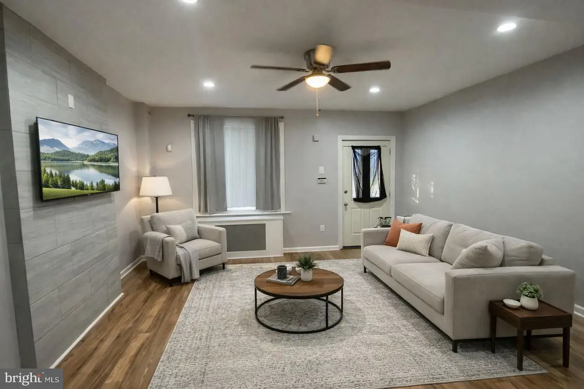 527 S Conestoga St, Philadelphia, PA 19143 - Image #1