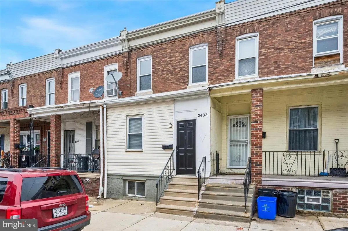 2433 S Millick St, Philadelphia, PA 19142 - #1