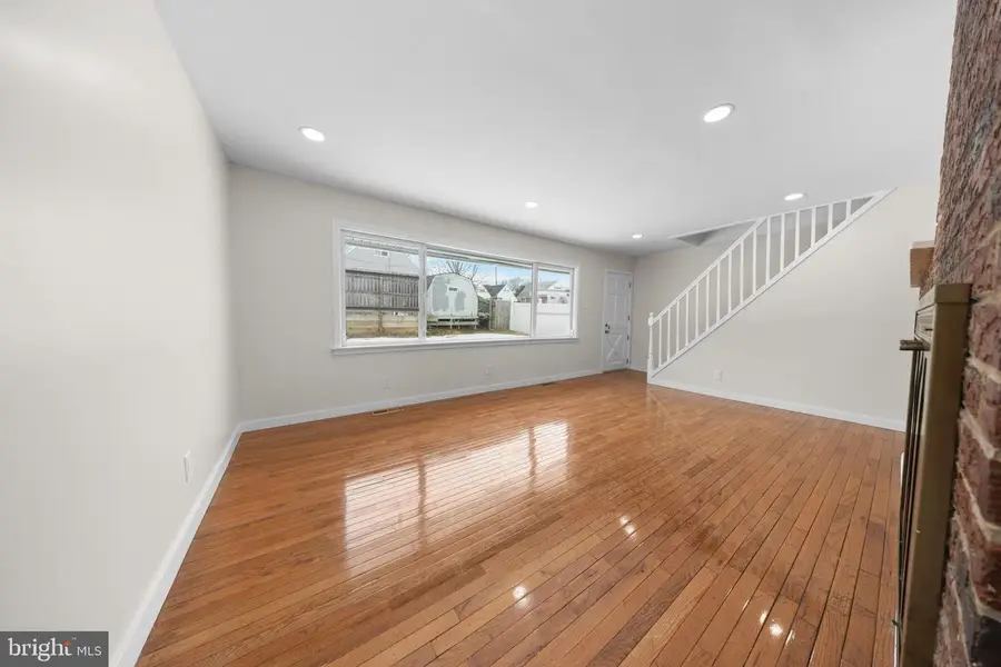 727 Sherrie Rd, Philadelphia, PA 19115 - #2