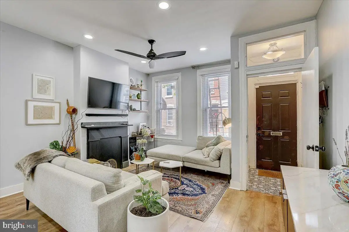 2223 N Gratz St, Philadelphia, PA 19132 - #1