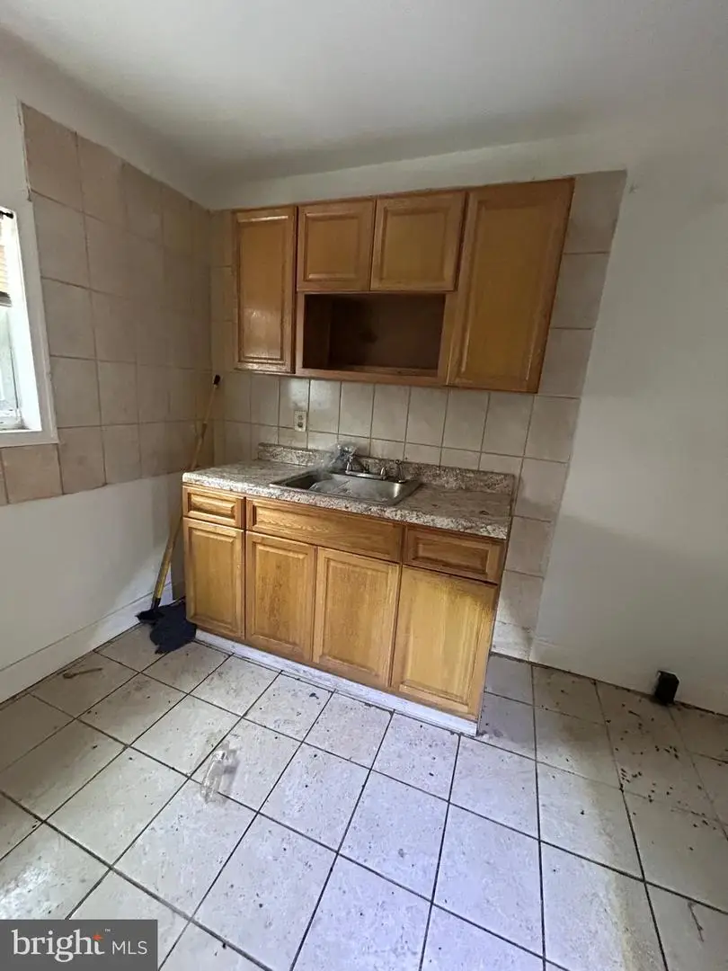 3323 Mutter St, Philadelphia, PA 19140 - #2