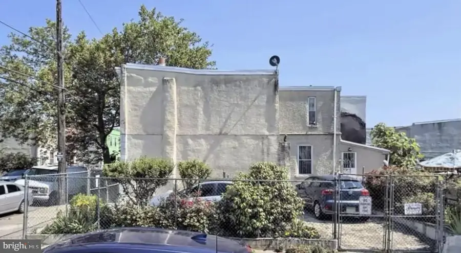 3005 N Lawrence St, Philadelphia, PA 19133 - #2