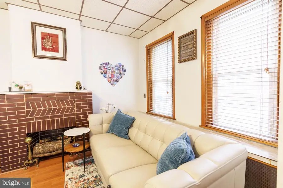 918 Daly St, Philadelphia, PA 19148 - #2