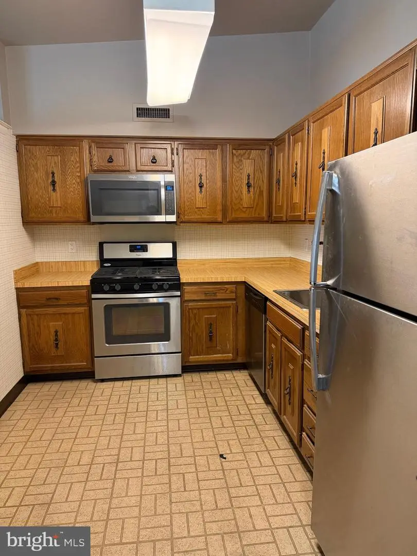 67203-00 Delaire Landing Rd #203, Philadelphia, PA 19114 - #3