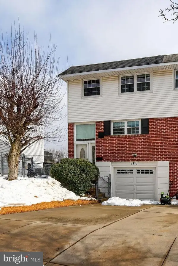 2649 Sperry St, PHILADELPHIA, PA 19152