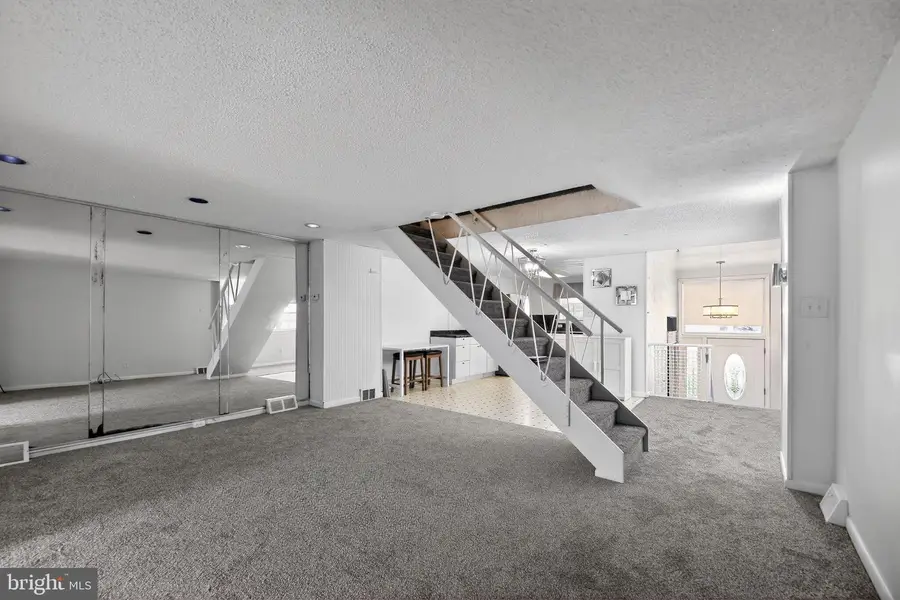 2649 Sperry St, Philadelphia, PA 19152 - #3