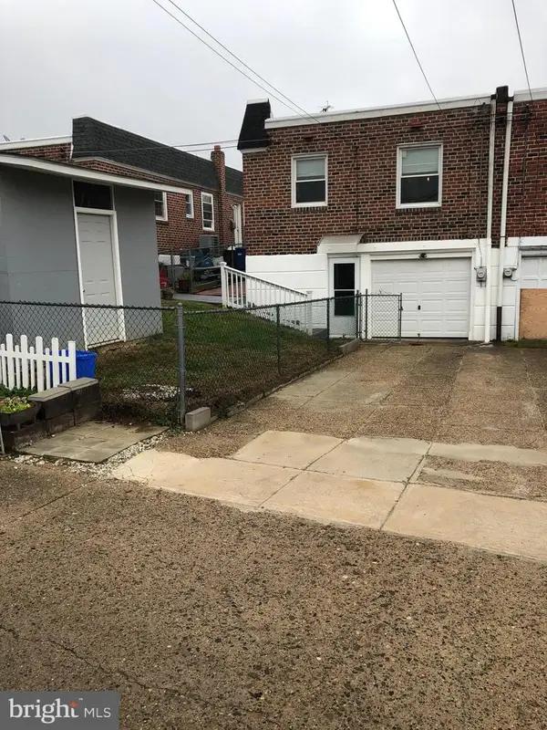 8550 Tolbut St, PHILADELPHIA, PA 19152