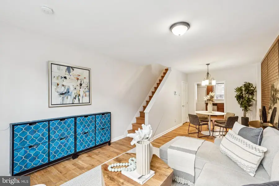 627 Fernon St, Philadelphia, PA 19148 - #3