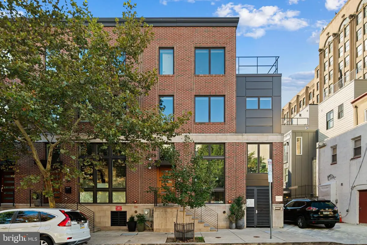 212 N 21st St #1, Philadelphia, PA 19103 - #1