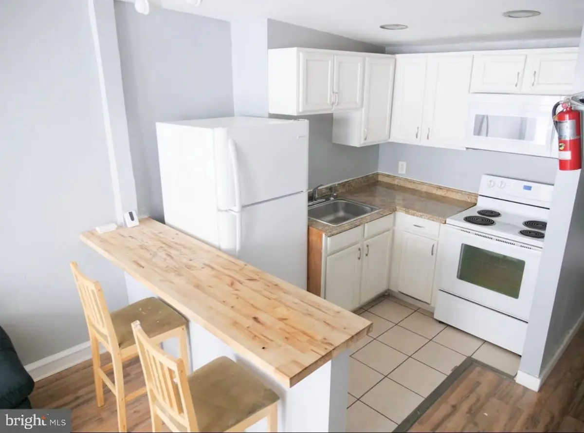 211 W Laveer St, Philadelphia, PA 19120 - #1