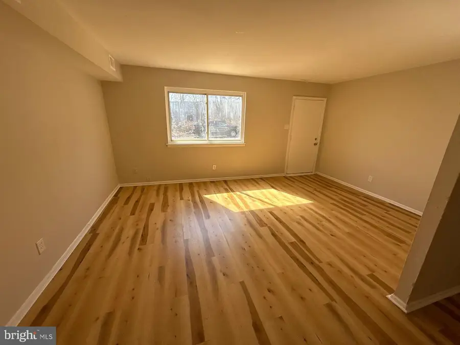 573 Allengrove St, Philadelphia, PA 19120 - #3