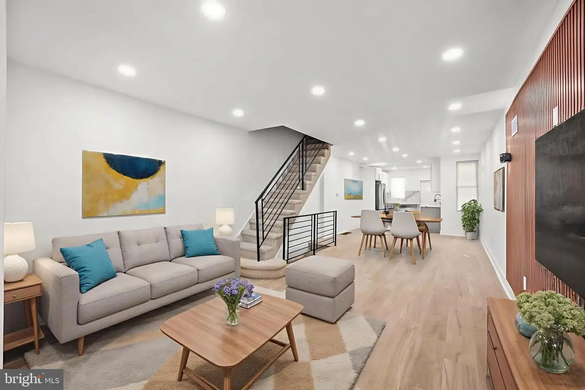 7335 E Walnut Ln, Philadelphia, PA 19138 - #1