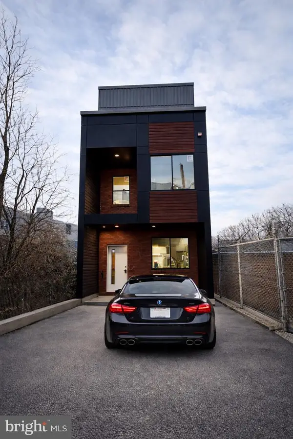 4748 Sheldon St, PHILADELPHIA, PA 19127