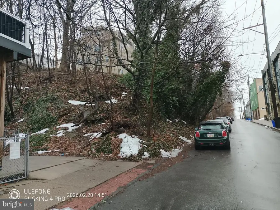 4589 Silverwood St, Philadelphia, PA 19127 - #2