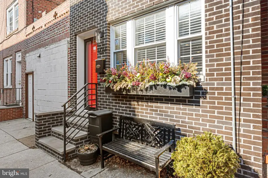 1227 Latona St, Philadelphia, PA 19147 - #2