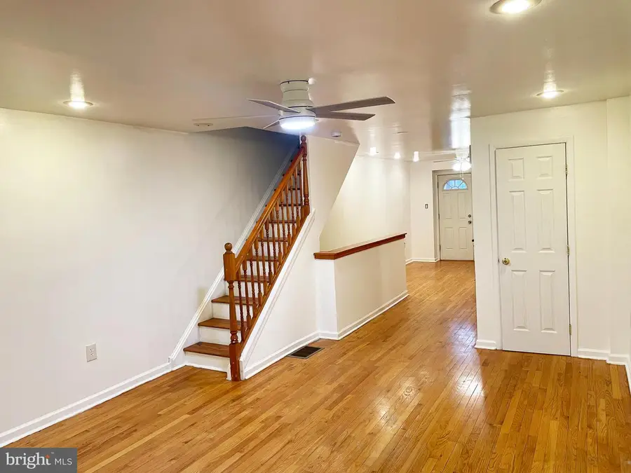 2433 Manton St, Philadelphia, PA 19146 - #2