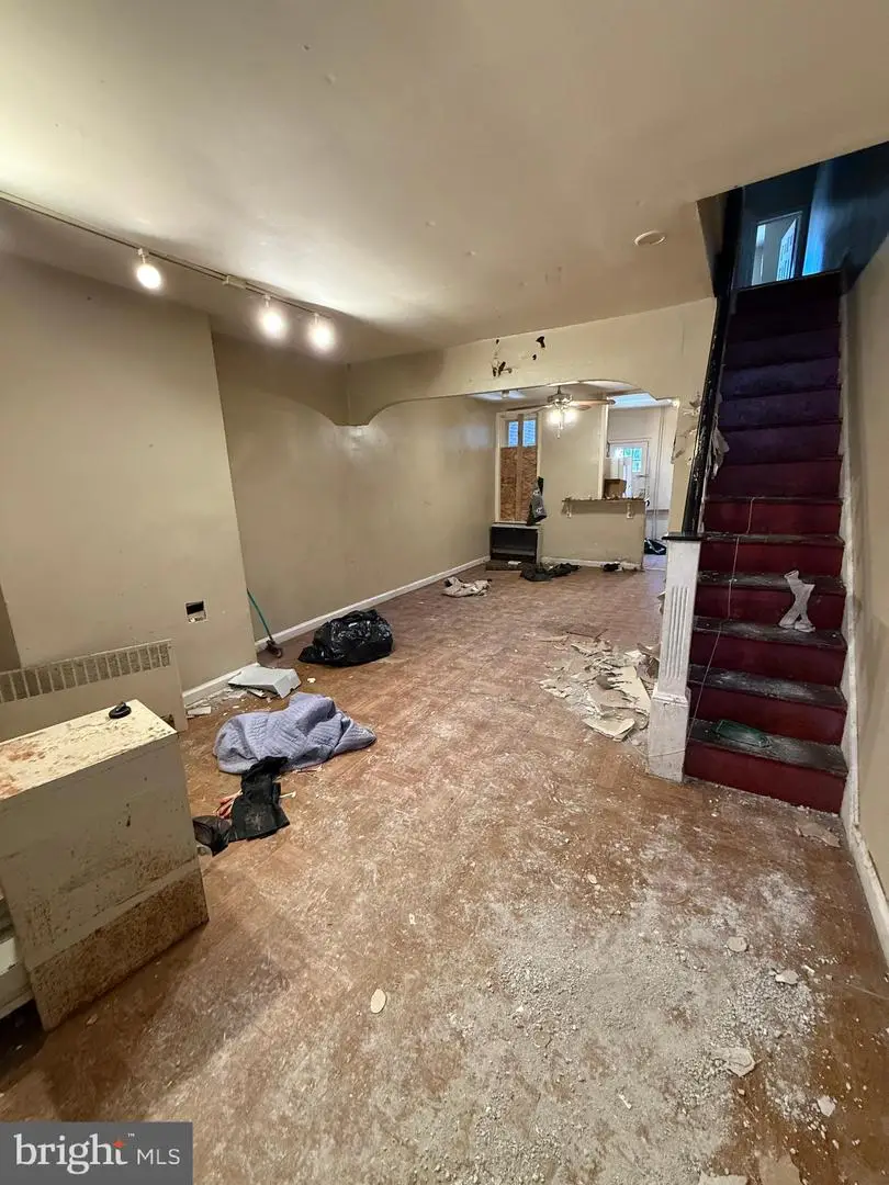 2003 S Norwood St, Philadelphia, PA 19145 - #2