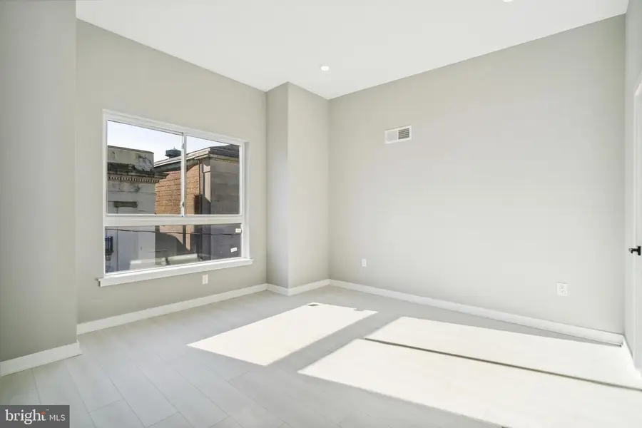 1345 W York St, Philadelphia, PA 19132 - #3