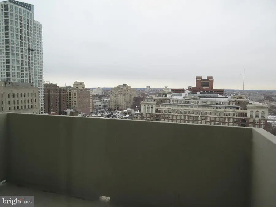 604-36 S Washington Sq #2408, Philadelphia, PA 19106 - #2