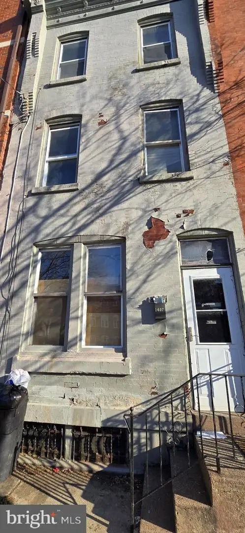 1607 W Thompson St, Philadelphia, PA 19121 - #2