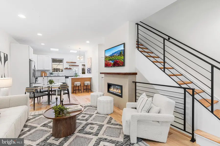 226 Mercer St, Philadelphia, PA 19125 - #3