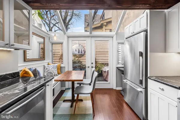 442 Fitzwater St, PHILADELPHIA, PA 19147