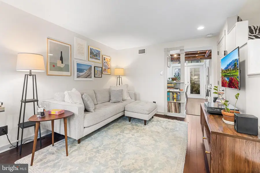 442 Fitzwater St, Philadelphia, PA 19147 - #3