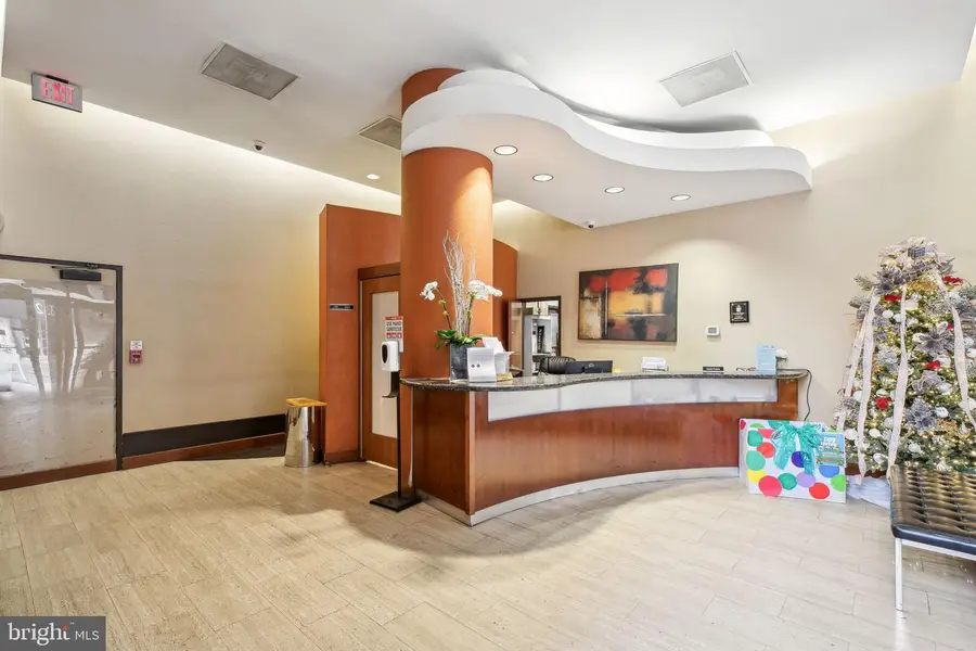 1326-42 Spruce St #804, Philadelphia, PA 19107 - #3